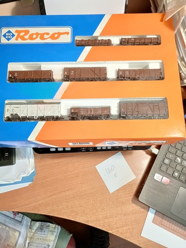 Confezione carri merci - di,