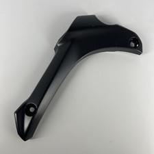 Suzuki SV650. Coperchio lato