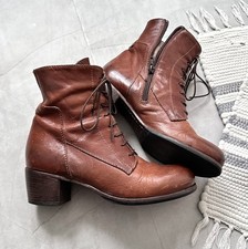 Stivaletti derby vintage Moma