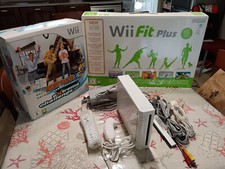 NINTENDO Wii BIANCA CON SCATOLA ORIGILARE USATA POCHISSIMO IN OTTIME CONDIZIONI