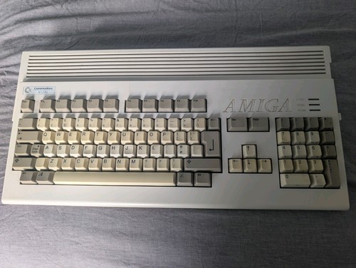 Commodore amiga a1200 - amiga,