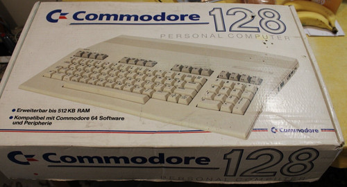 Commodore 128 bit - 128, 8