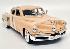 Signature 1/18 - Tucker Torpedo 1948 Beige Diecast Scale Model Car 