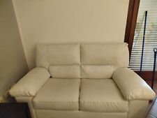 Coppia divani bianchi similpelle