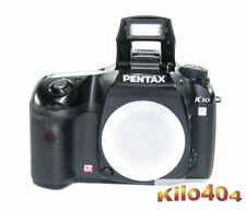 Pentax K10D ✯ DSLR ✯ 69866 clic / scatti ✯ 10,3 MP ✯ WR ✯ SDM✯ stabilizzatore d'immagine