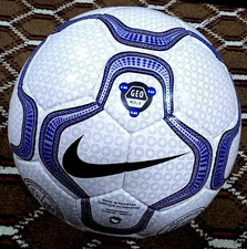 Pallone da calcio Nike UEFA