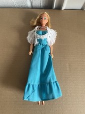 Bambola Barbie Deluxe Quick Curl 1975 con vestito e scialle originali Mattel