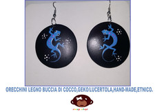 orecchini legno buccia di cocco nero,geko/lucertola,rasta,etnico,hippy,jah