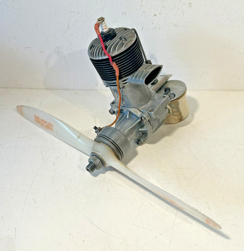 Motore aereo modello - r/c, due