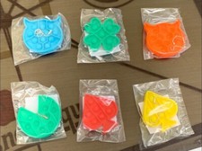 Stock 100 Portachiavi Pop it Colorati Misti. Pop Me.  Regalini Gadget Party