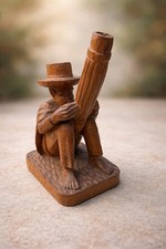 Scultura etnica in legno