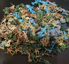 LOTTO SOLDATINI 1/72 ESCI