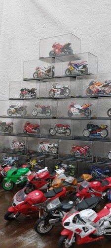 Modellini moto competizione - modellini,