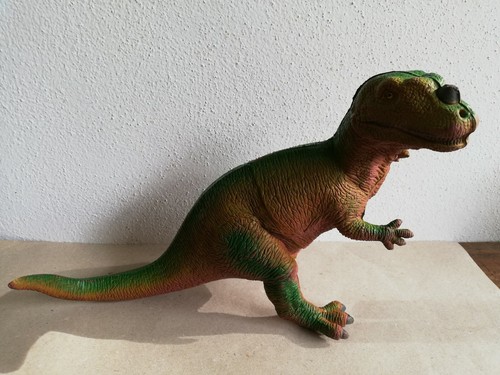 Ceratosaurus dinosauro gomma - dinosauro,