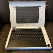 BRY7012 Brydge 12.3 Pro+ Tastiera Wireless Retroilluminata con Trackpad per Surface Pro