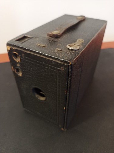 Antico brownie kodak - antico, n