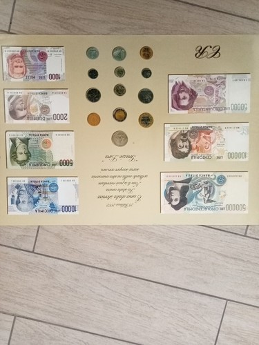 Monete stampate vecchie - stampate, di