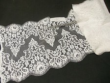 SCAMPOLO DI PIZZO BIANCO 78% COTONE, 22% POLIAMMIDICO - METRI 4,60 - H.33 cm