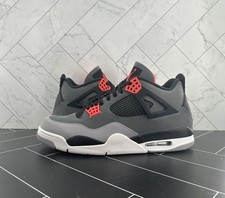 Nike Air Jordan 4 Retro Mid