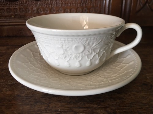 Wedgwood sunflowers cup - sunflowers,