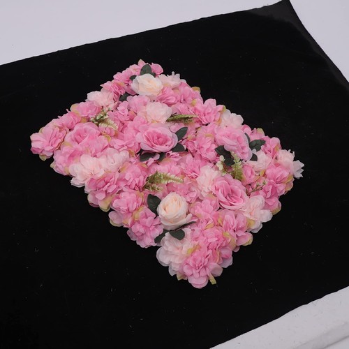 Pannelli con fiori artificiali