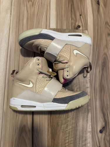 Taglia nike air yeezy - 11,