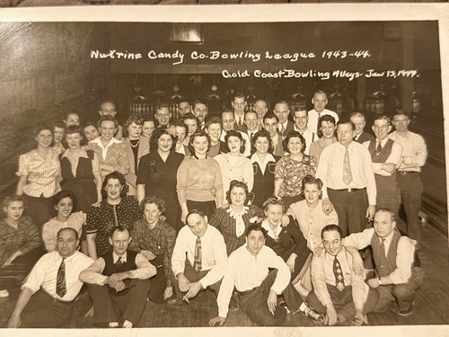 Bowling alley league - 1944, gold