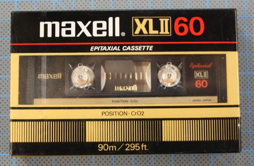 Cassette audio tape maxell - k7,