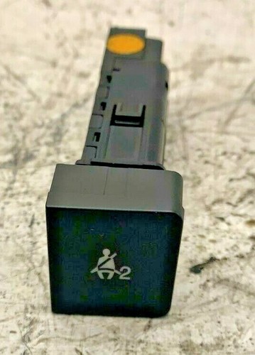 Ricambi usati pulsante - ricambi,