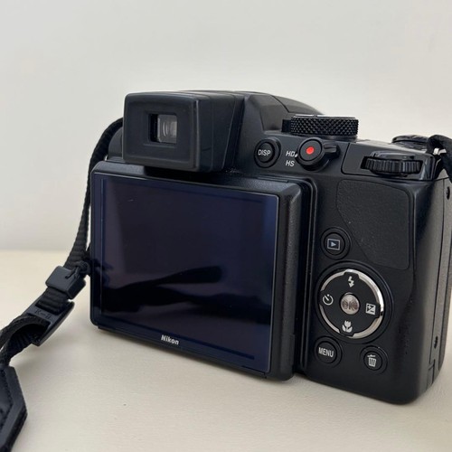 Nikon coolpix p100 3mp 26x - 10.3mp,