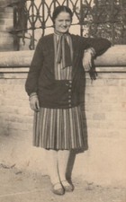 B1 - Foto Photo Fotografia Anni 20 - Donna Costumi Gonna a strisce 