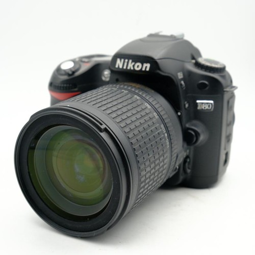 Nikon d80 s nikkor - +, af-s