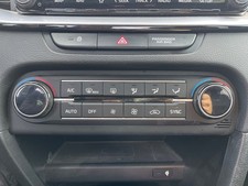 BLOCCO COMANDO CLIMA KIA XCEED