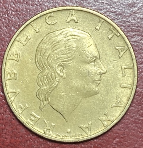 1985 italy 200 lire - 1985,