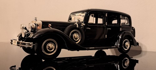 Modellino auto classico