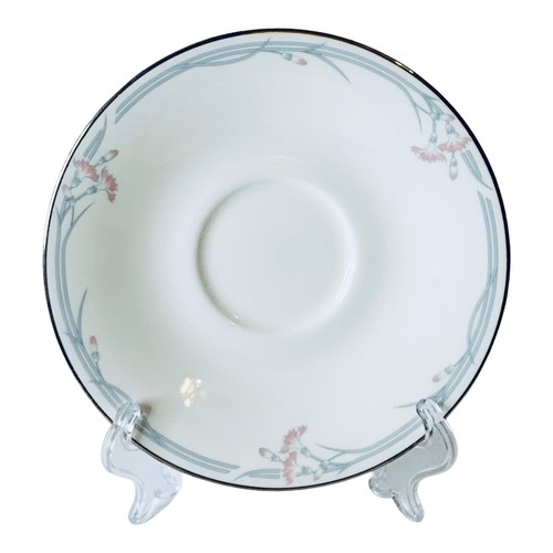 Royal doulton carnation 5084 - royal,