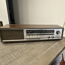 Grundig RF 115 U AM/FM Radio