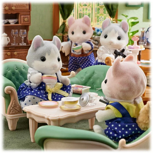 Sylvanian families curly - -,