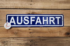 AUSFAHRT cartello stradale in