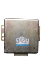 Mitsubishi Pajero R20 2.5 TD 73kW Centralina ECU Motore MD303880 Usata Originale
