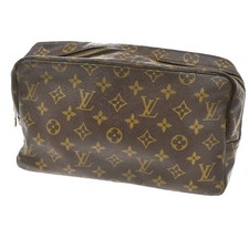 LOUIS VUITTON Trousse Toilette