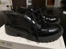 Geox Scarpe derby bambina ragazza donna Casey J6420N inglesina in vernice nero