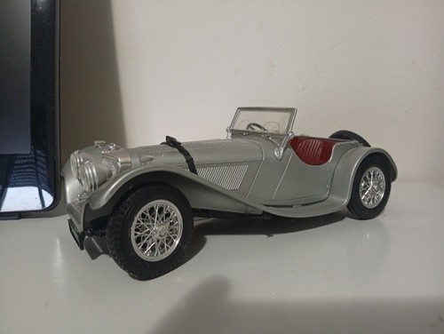 Burago jaguar 100 1937 18 - 100, 1:18