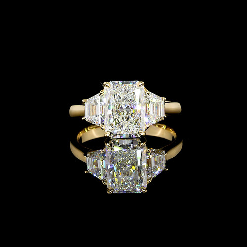 Anello fidanzamento con tre - con,