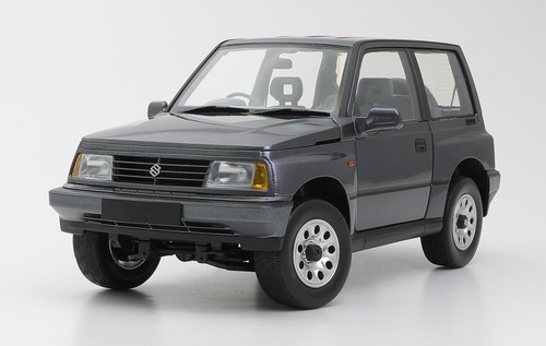 Suzuki vitara escudo suv - 1:18,