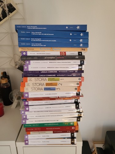 Libri scolastici scuole - libri,
