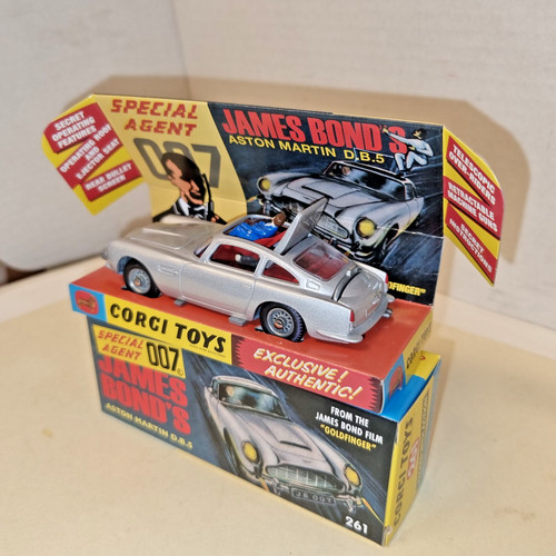 Corgi toys 261 james - james, bond's