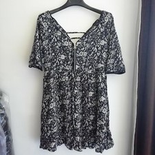 Abito vestito Bershka a fiori bianco e nero boho bohoo bohemian bohemien hippy 