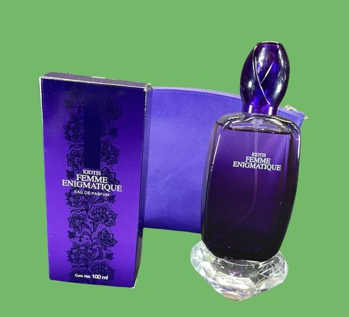 Kiotis femme enigmatique - enigmatique, eau
