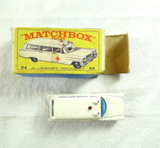 VECCHIO MODELLINO MATCHBOX 54 CADILLAC AMBULANCE AMBULANZA VINTAGE ANNI 60